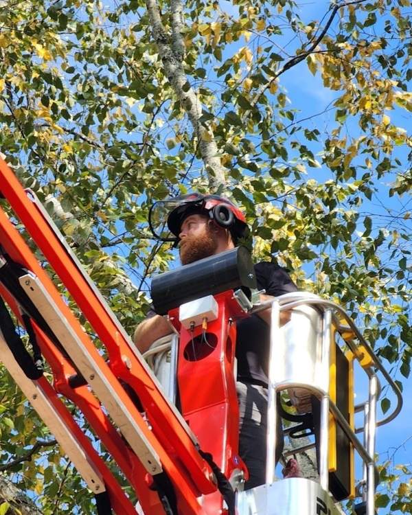 Mullinax crew member on the job