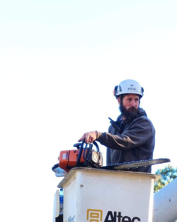 Mullinax crew member on the job
